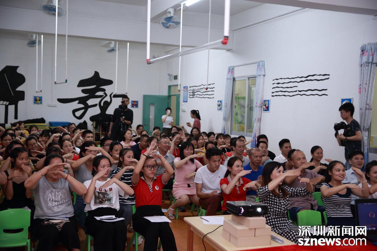 育兒講堂 : 彩田幼兒園 分享 學(xué)習(xí)“數(shù)學(xué)”和“語文”？